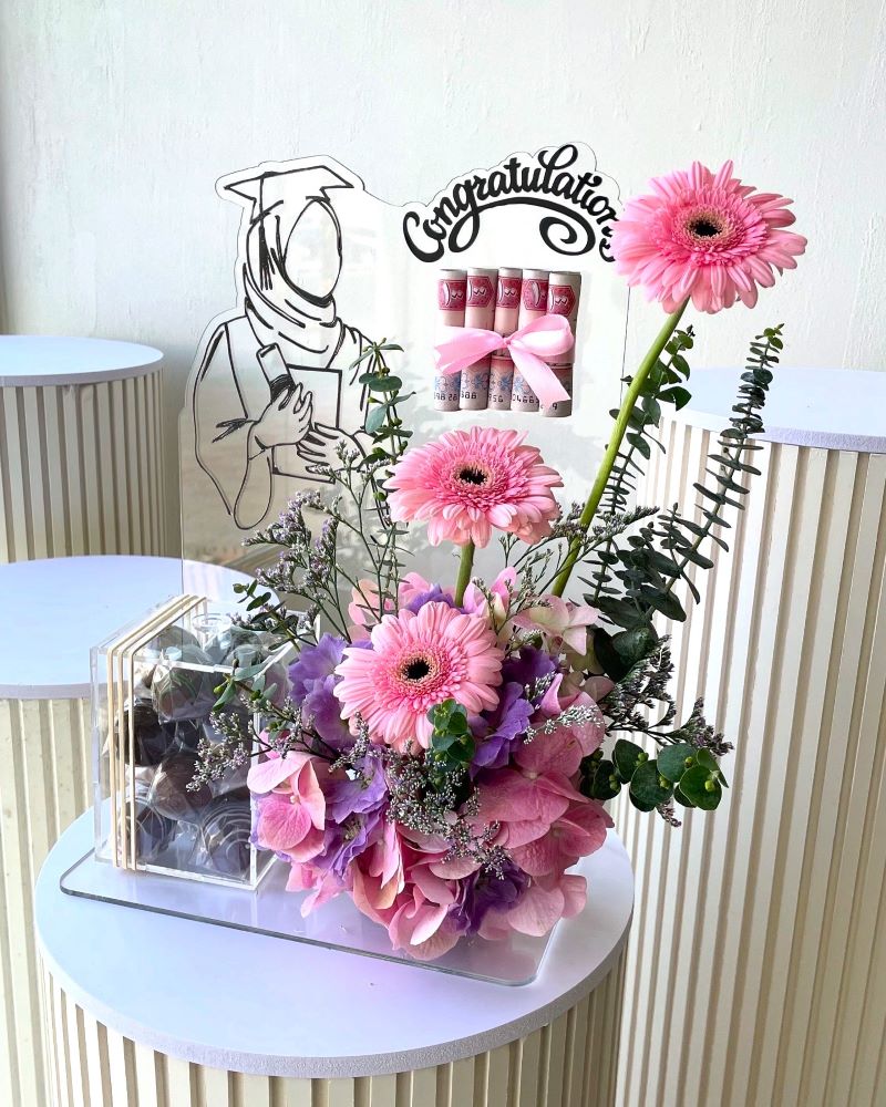 Graduation - Sweet Blooms