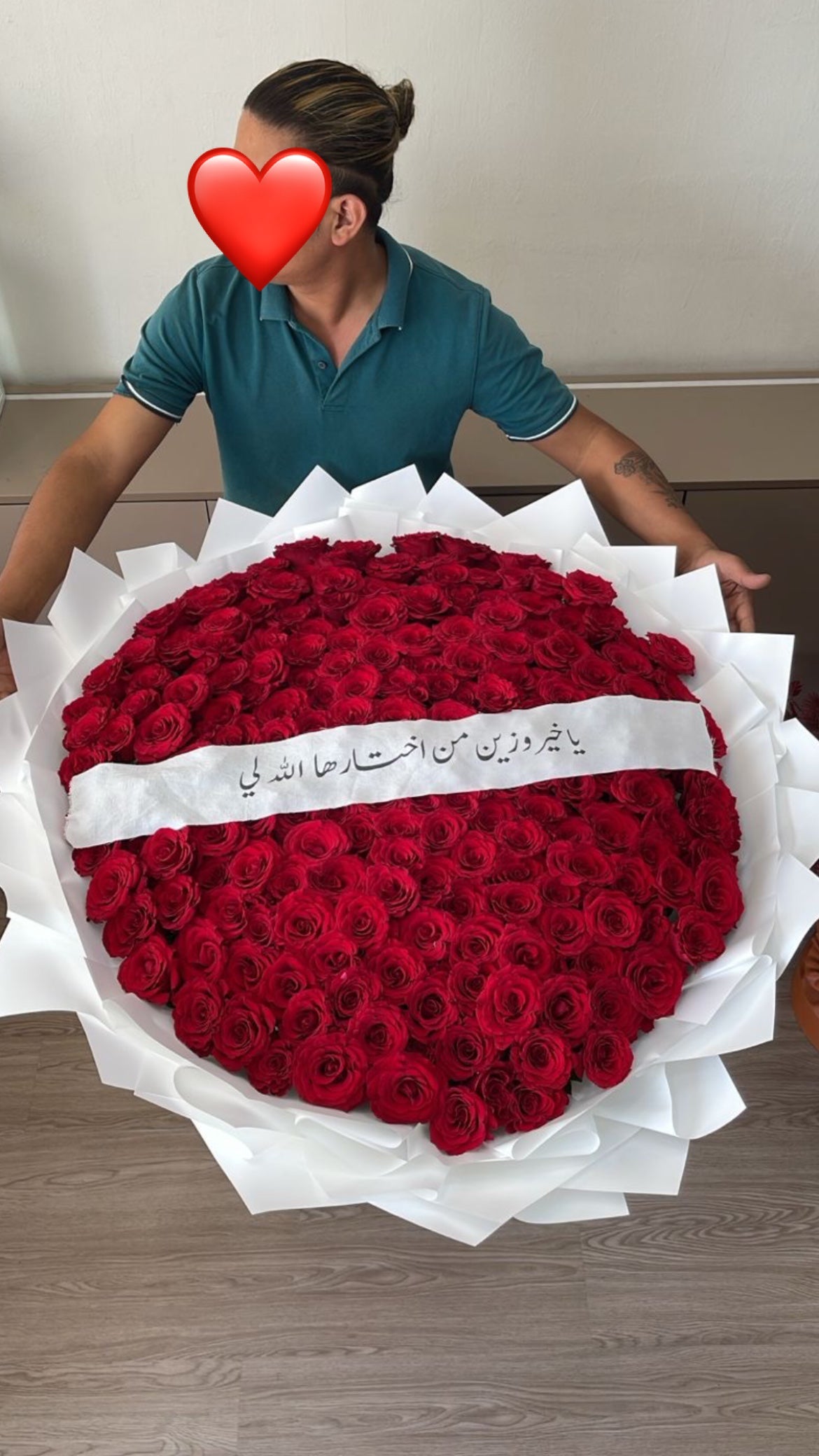 200 Red Roses