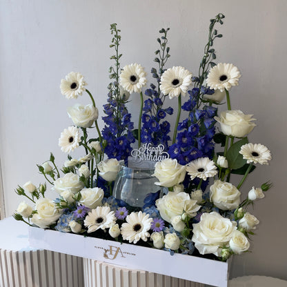 Tray Blue and White