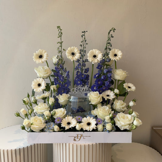 Tray Blue and White